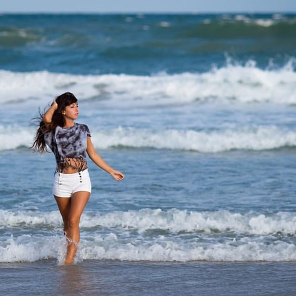 Meet the Posher - Picture 4 of 5